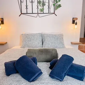 Old Fisherman's Corner 12 - Centro Old Town Apartment Albufeira